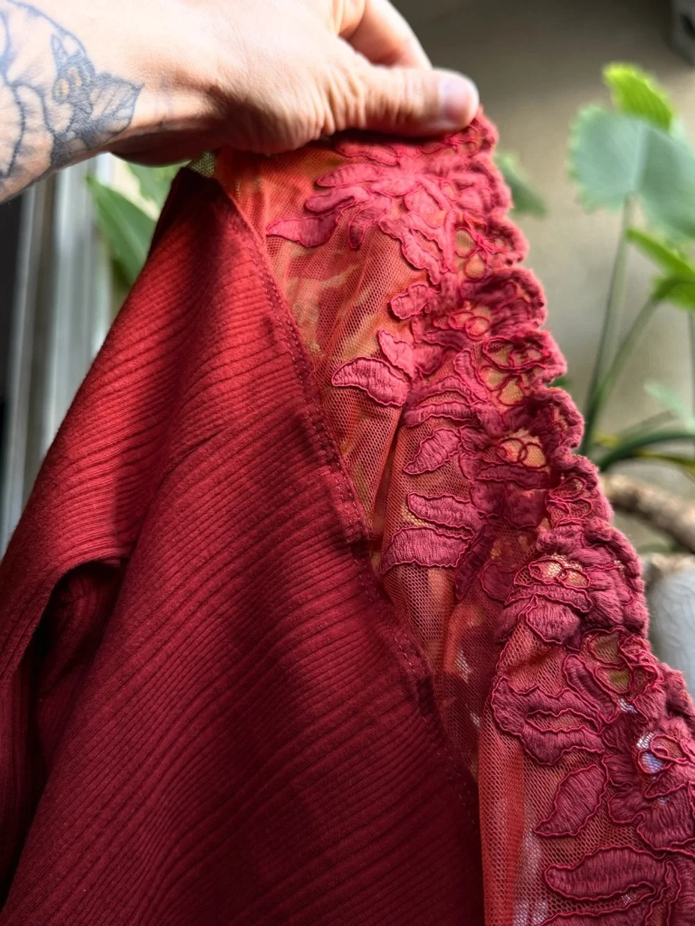 Free People Ribbed Off Shoulder Top Lace Trim Fitted‎ Going Out Rust Red M Boho